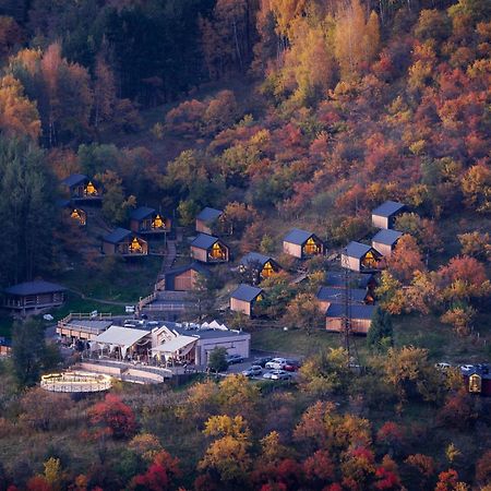 Qazaq Auyl Eco Hotel Ałma Ata Zewnętrze zdjęcie