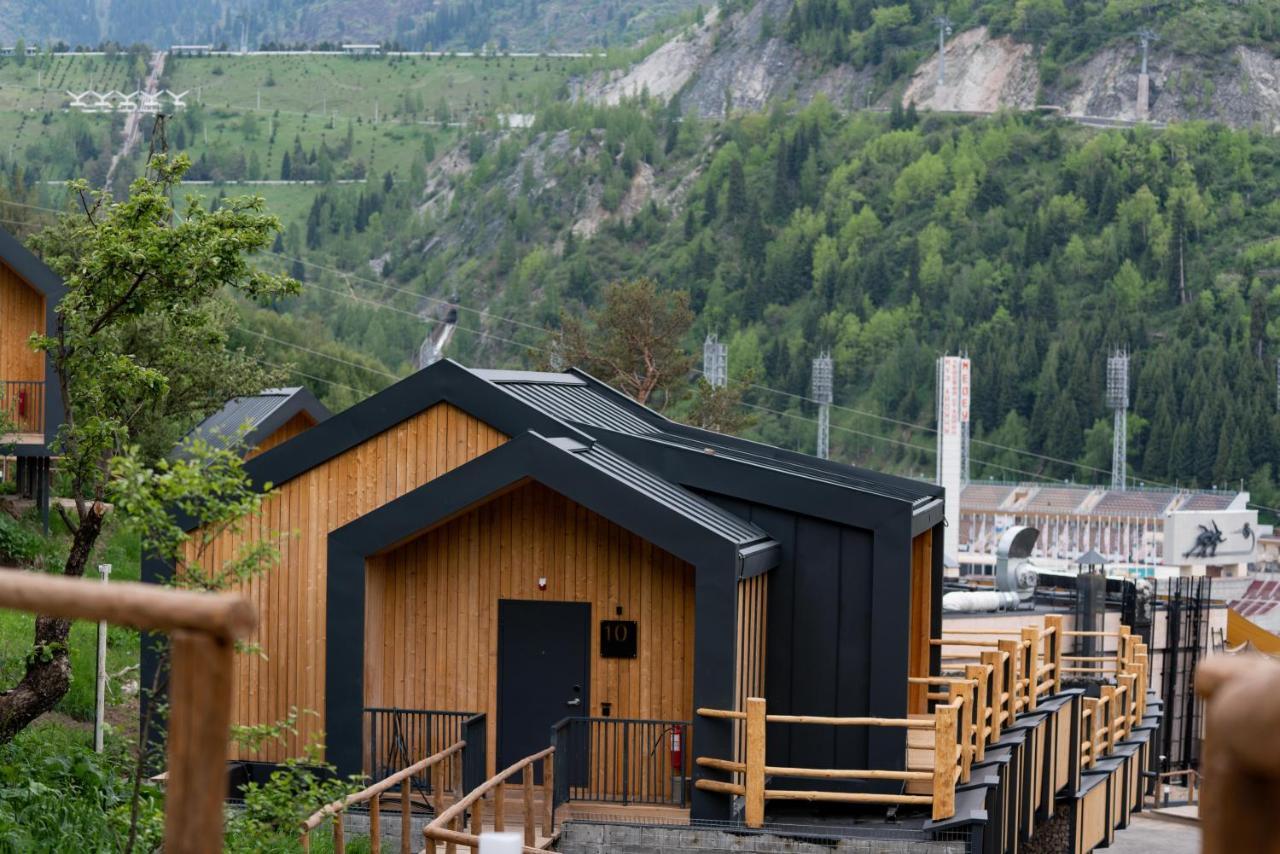 Qazaq Auyl Eco Hotel Ałma Ata Zewnętrze zdjęcie