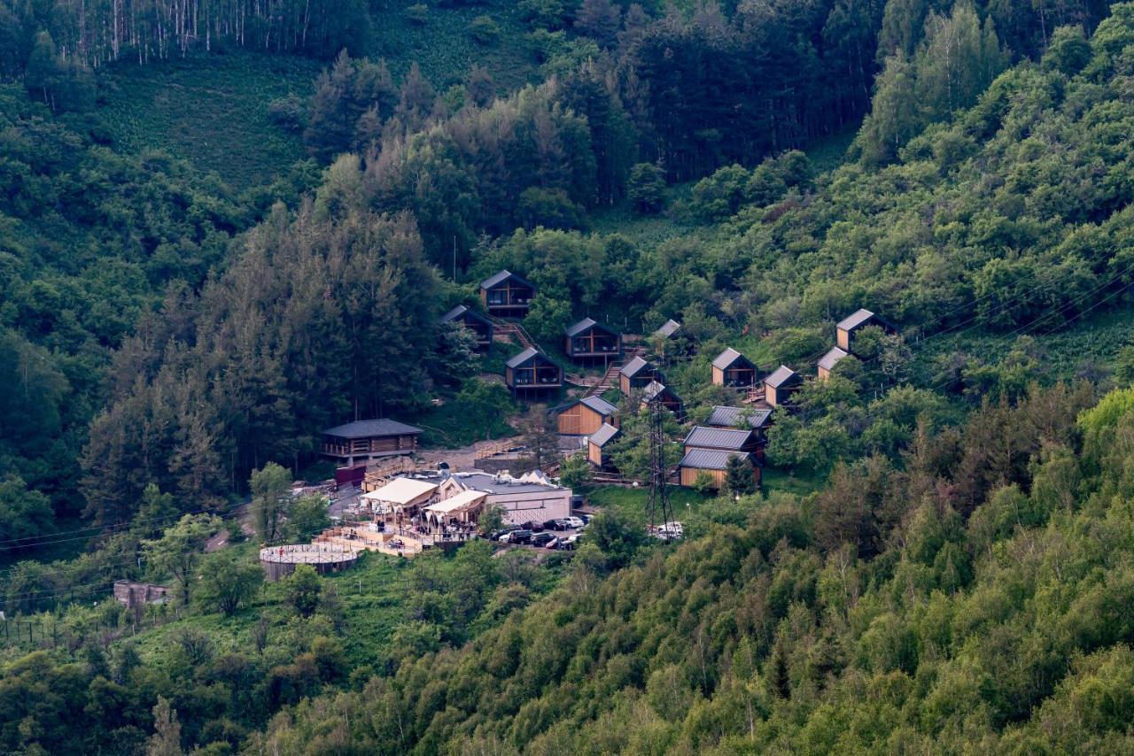 Qazaq Auyl Eco Hotel Ałma Ata Zewnętrze zdjęcie