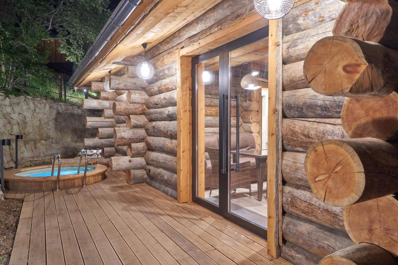Qazaq Auyl Eco Hotel Ałma Ata Zewnętrze zdjęcie