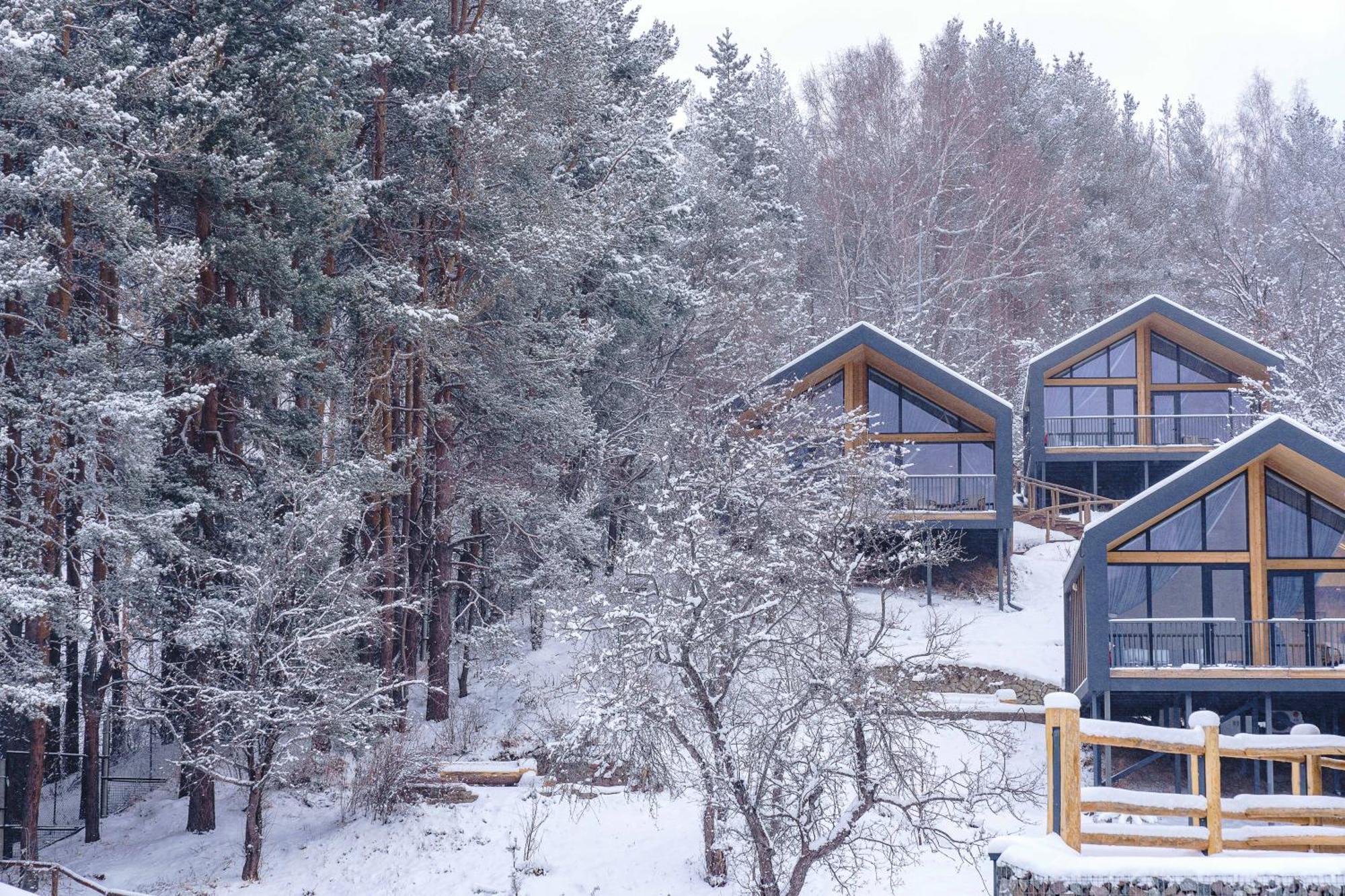 Qazaq Auyl Eco Hotel Ałma Ata Zewnętrze zdjęcie